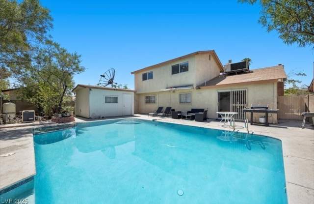 3618 Redwood Street photos photos