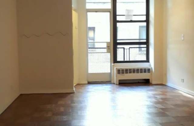 165 east 35th street Gallery 3