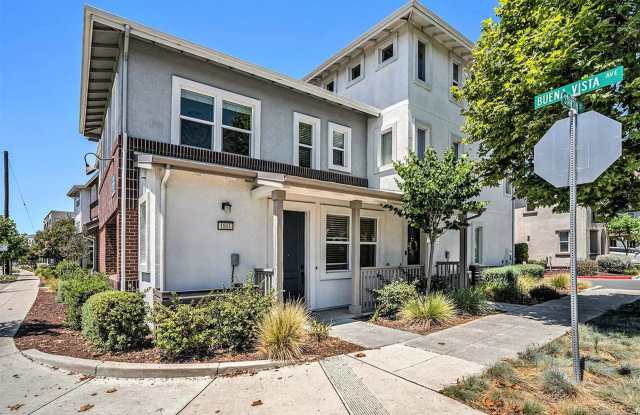 An Oasis of Peace right on the Water - 1801 Stanton Street, Alameda, CA 94501