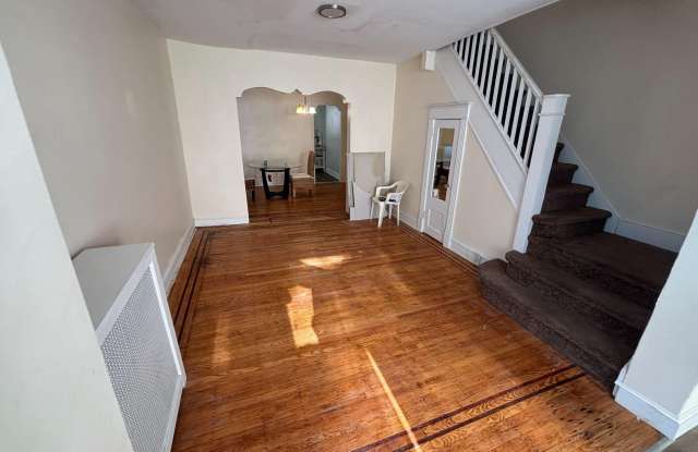 3263 N ETTING Street Gallery 3