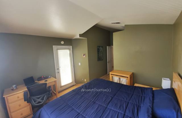 1305 Jamaica Lane photos photos