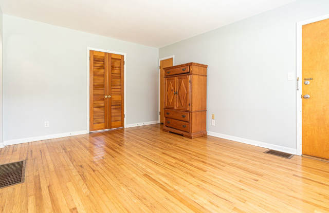 2728 Riedling Dr Gallery 4