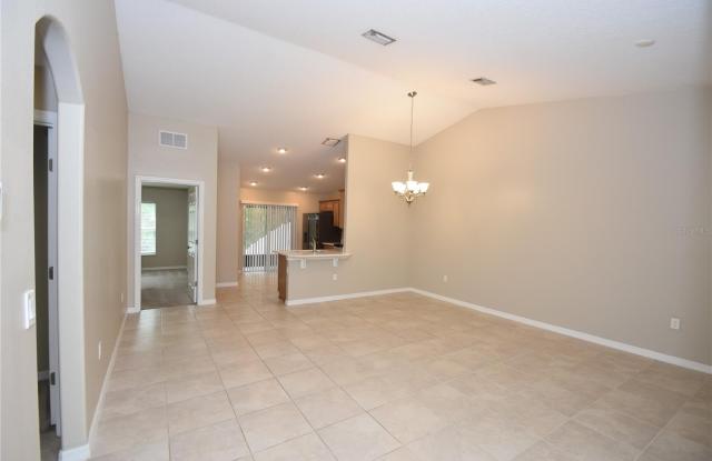 88 PLAIN VIEW Drive Gallery 4
