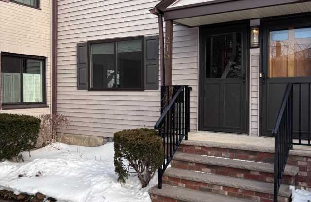 215 ROSE Street photos photos