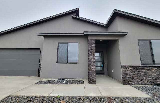 6638 West 24th Avenue - 6638 West 24th Avenue, Kennewick, WA 99338