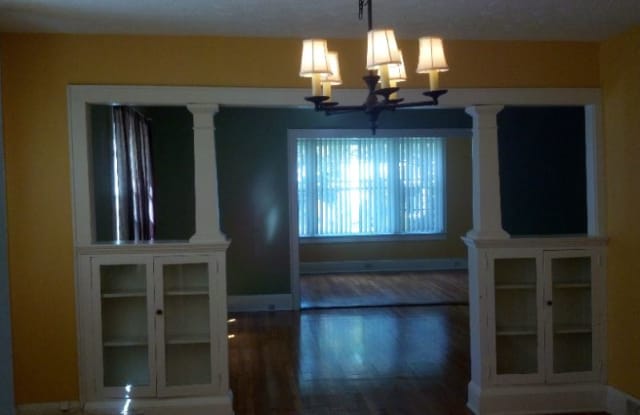 109 N Rose Blvd 1 - 109 North Rose Boulevard, Akron, OH 44303