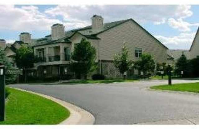 Saddlebrooke Condo with Views of the Pond and Open Space for Rent in Superior photos photos