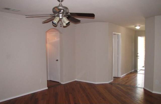 408 Reagan Lane - 408 Reagan Lane, Burleson, TX 76028