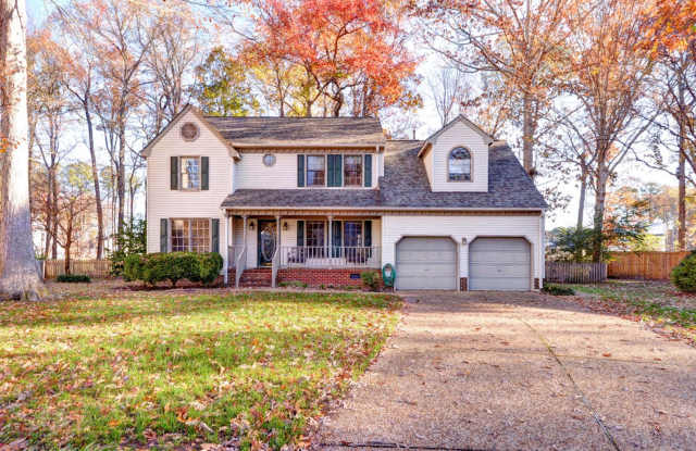Spacious Home in the Woods of Tabb Neighborhood Gallery 1