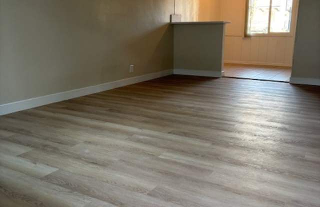 Coldwater Canyon 4961 photos photos