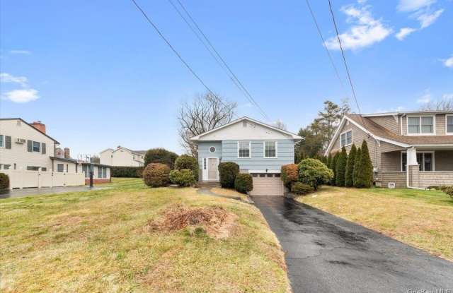 1736 Central Street photos photos