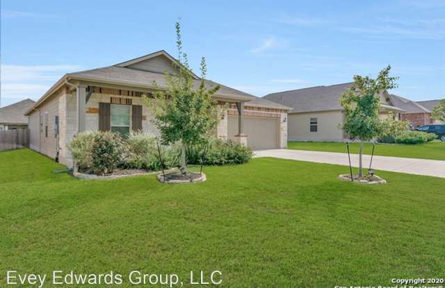 4536 Meadow Green Gallery 4