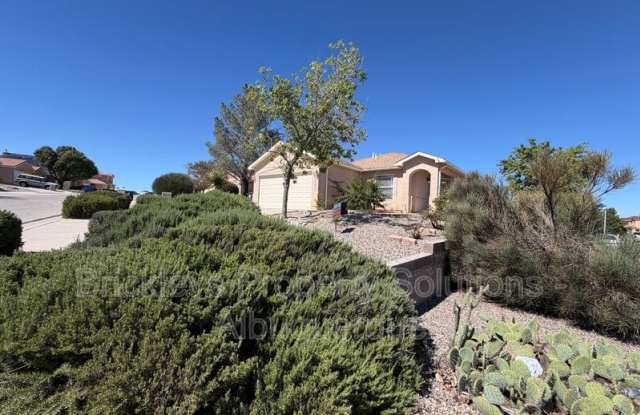 5411 Monterey Cove Ave NW Gallery 2