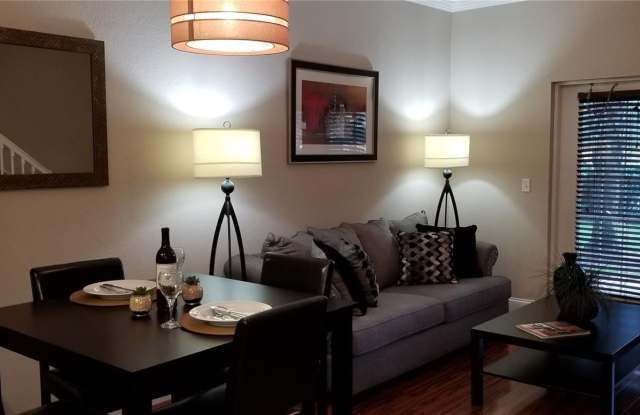 2487 LANCIEN COURT Gallery 3