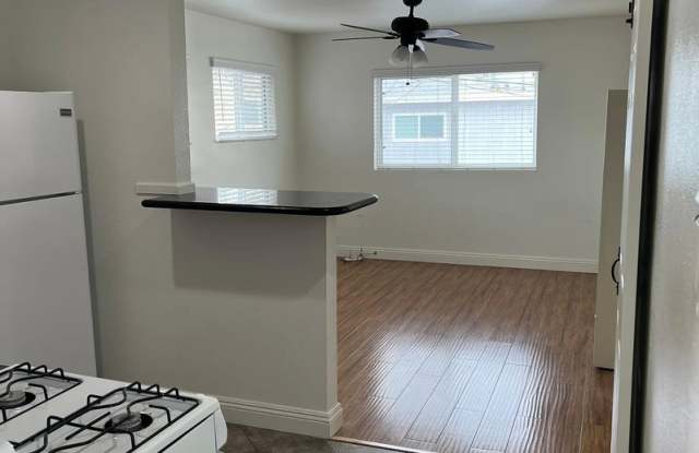215 5th St photos photos