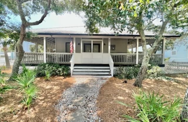 4510 Luke Avenue - 4510 Luke Avenue, Destin, FL 32541