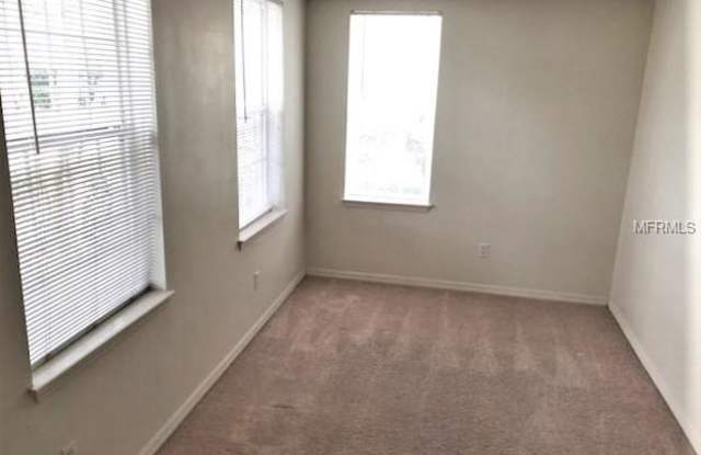 1000 SIENA PARK BOULEVARD W Gallery 2