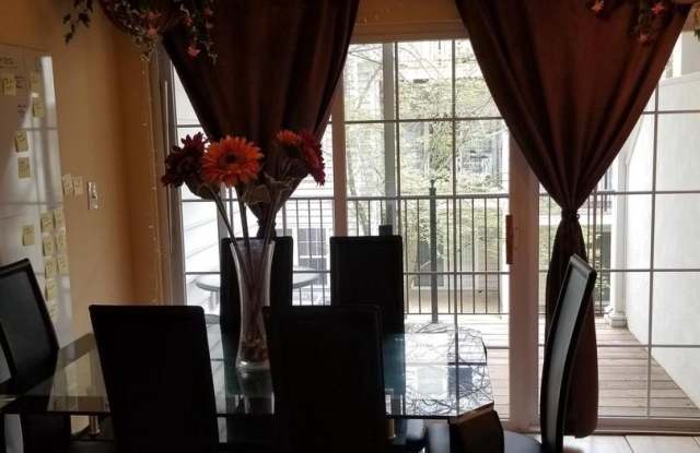 1587 LEEDS CASTLE Drive Gallery 4