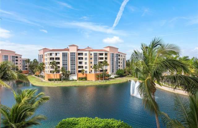 705 Crandon Blvd photos photos