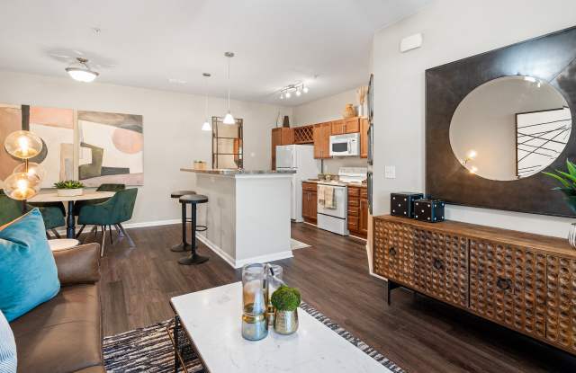 Huntsville Parc Apartment Homes Gallery 4