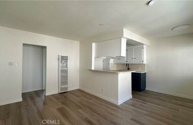 525 Howard Street photos photos