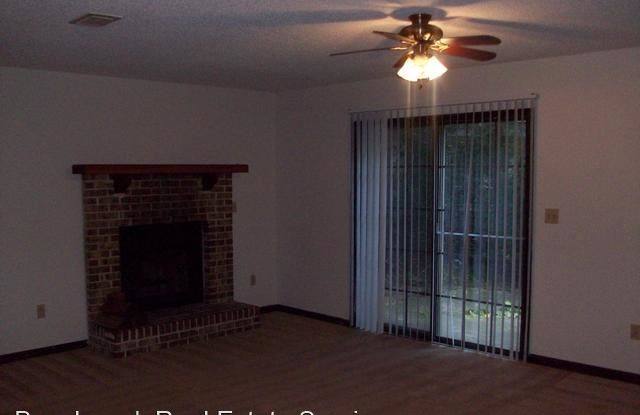 1242-A Chee Lane Gallery 2