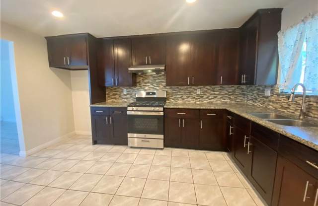 225 N Dalton Avenue photos photos