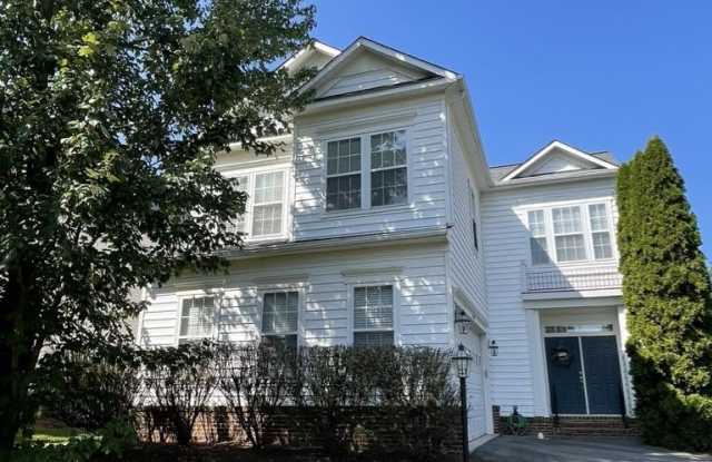 21825 WINGFOOT Court Gallery 1