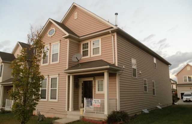703 MIDDLE RIVER ROAD Gallery 2