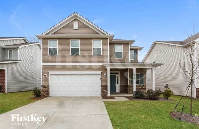 8204 Williams Farm Drive - 8204 Williams Farm Drive, Charlotte, NC 28215