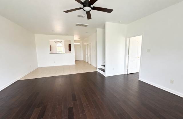 4405 Elderberry Street Gallery 2