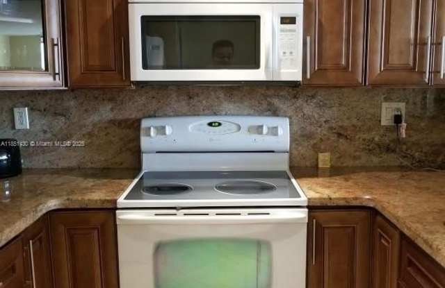 500 Three Islands Blvd photos photos