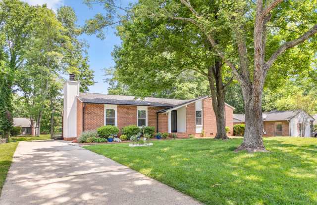 2901 New Garden Rd E photos photos
