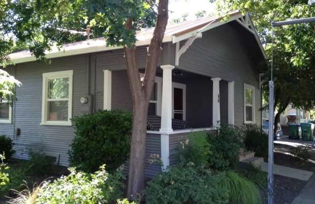 Reserve NOW! / 80 Cherry St. photos photos