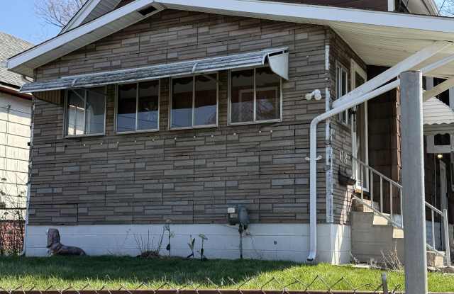 68 N Shirley St photos photos