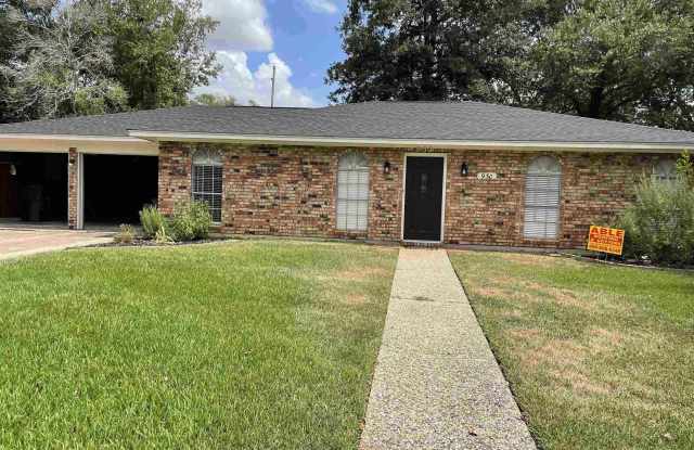 930 Chatwood photos photos