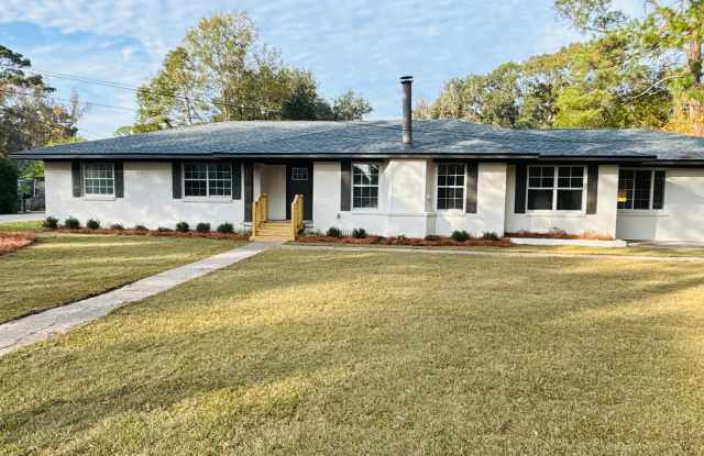 9151 Old Mobile Rd - 9151 Old Mobile Road, Baldwin County, AL 36527