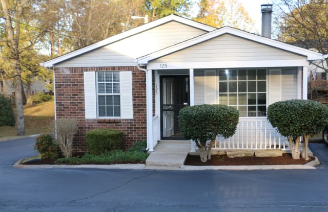 125 Five Oaks Dr. - 125 Five Oaks Drive, Nashville, TN 37217