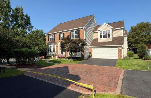 6339 ALDERMAN Drive Gallery 1