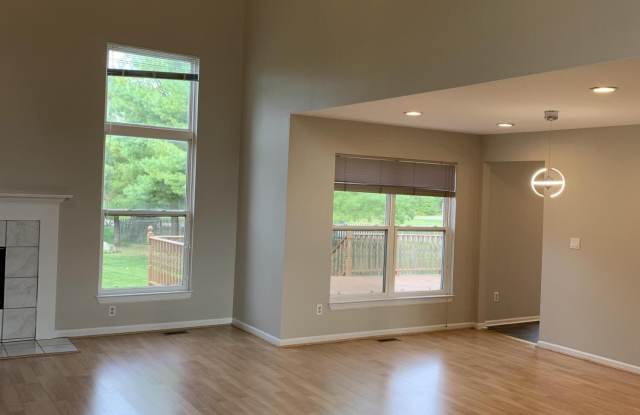 3163 Falcon Court Gallery 3