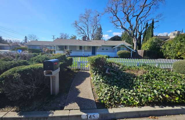 Charming Walnut Creek Ranch-Style Home photos photos