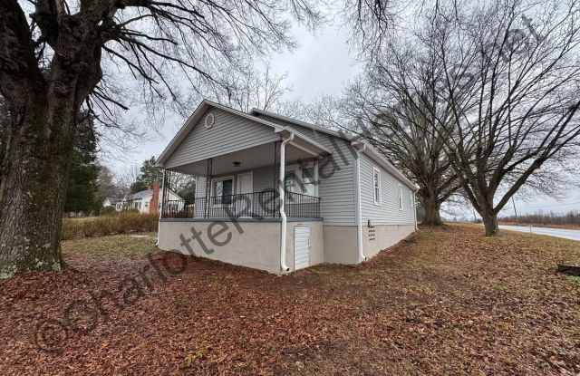 2071 Startown Rd - 2071 Startown Road, Catawba County, NC 28658