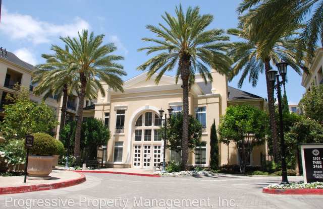 3467 Watermarke Place Gallery 2
