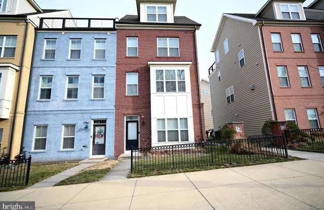 2413 GLENALLAN Avenue photos photos