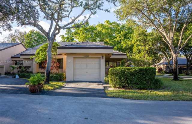 9286 N Chelsea Dr N photos photos