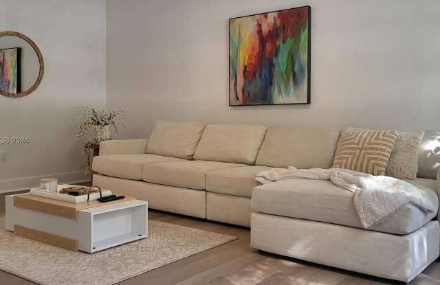 2069 S Ocean Dr Gallery 2