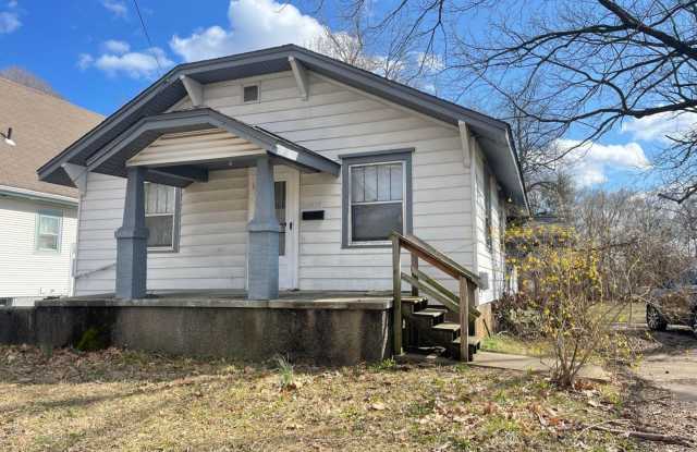 3/1 close to MSU photos photos