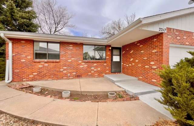 2217 Bismarck Court photos photos