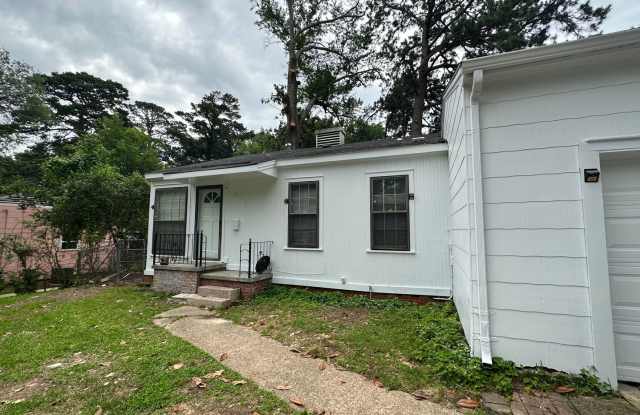 Remodeled 2 Bedroom House - 953 Drexel Street, Shreveport, LA 71106