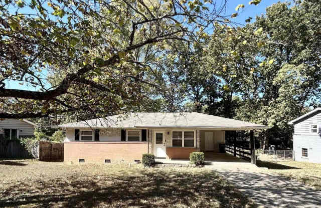 6213 Navajo Trail Gallery 1